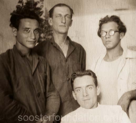 Андрей Соловей – в середине. Юло Соостер – справа. Роман Сеф – сидя. Карлаг. 1955